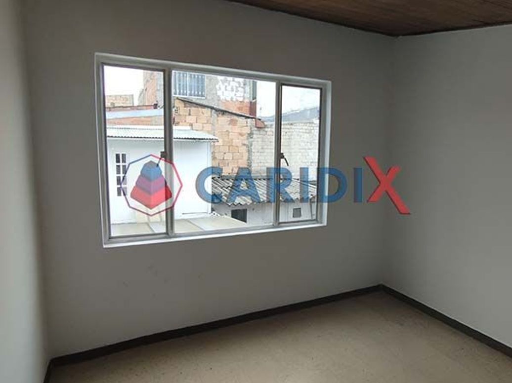 Casa de 4 alcobas en venta en Villa Luz, Bogotá, 161 m² · foto 8 de 20