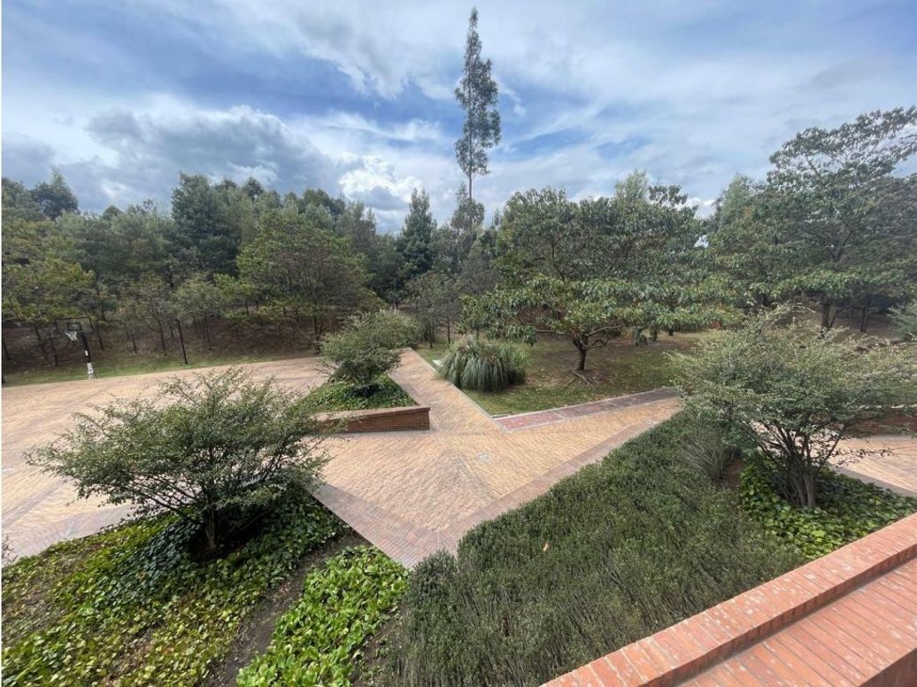 Apartamento de 3 alcobas en venta en Sagrado Corazón, Bogotá, 324 m² · foto 7 de 7