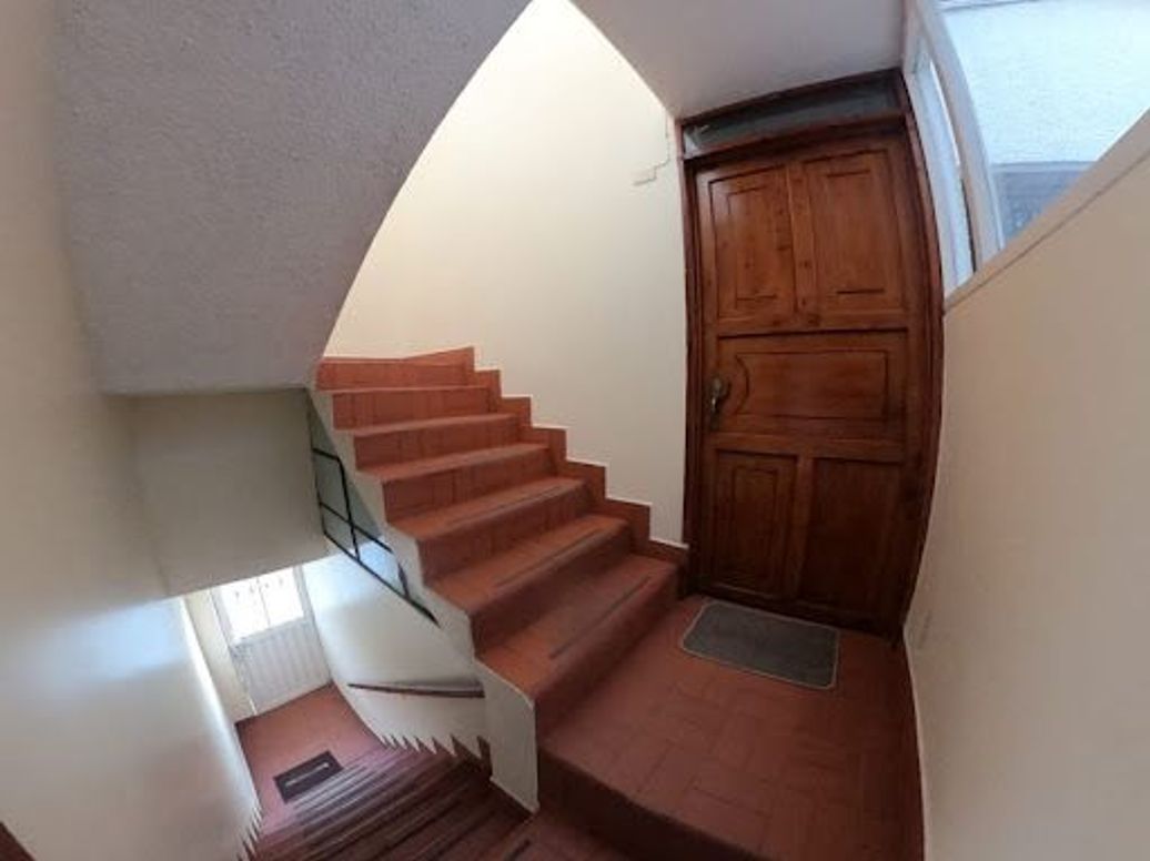 Casa de 9 alcobas en venta en Gran Britalia, Bogotá, 350 m² · foto 7 de 20
