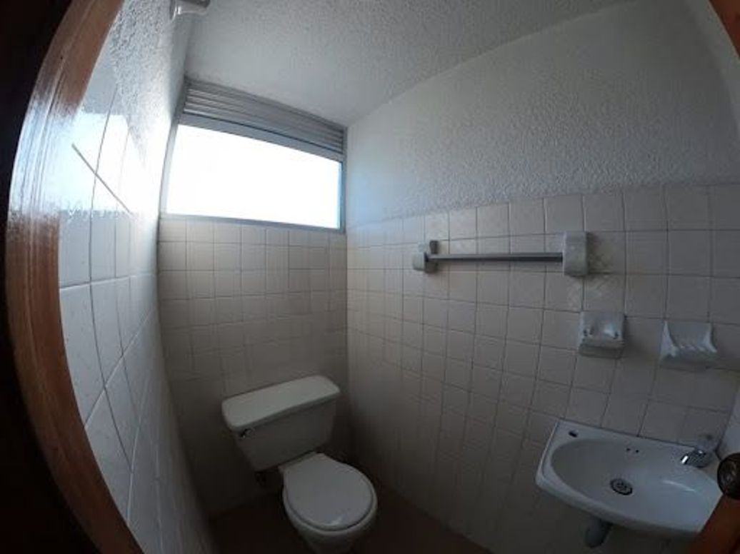 Casa de 9 alcobas en venta en Gran Britalia, Bogotá, 350 m² · foto 17 de 20