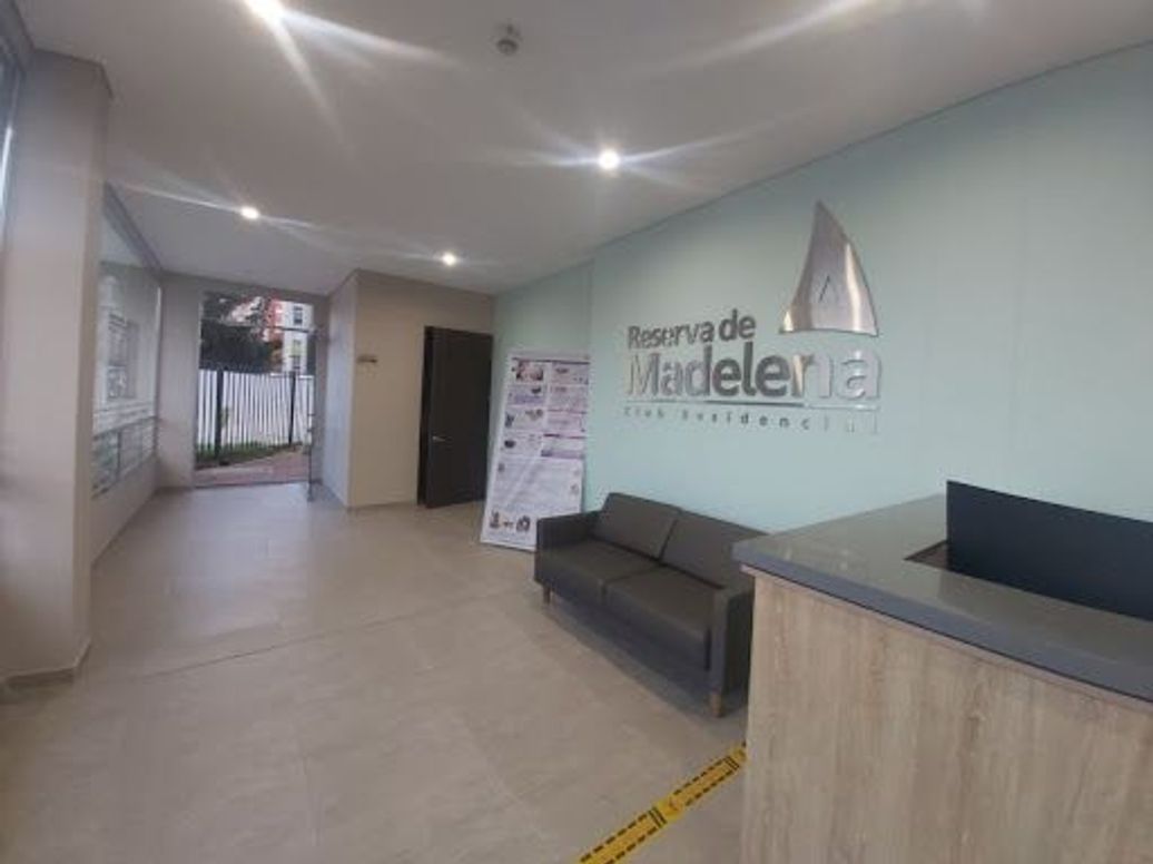 Apartamento de 2 alcobas en venta en Madelena, Bogotá, 50 m² · foto 2 de 19