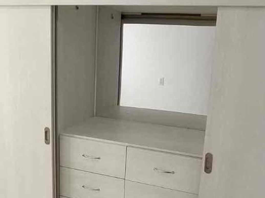 Apartamento de 3 alcobas en venta en San Bernardo, Bogotá, 51 m² · foto 17 de 20