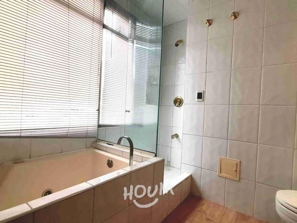 Casa de 4 alcobas en venta en Suba Naranjos, Bogotá, 321 m² · foto 8 de 20
