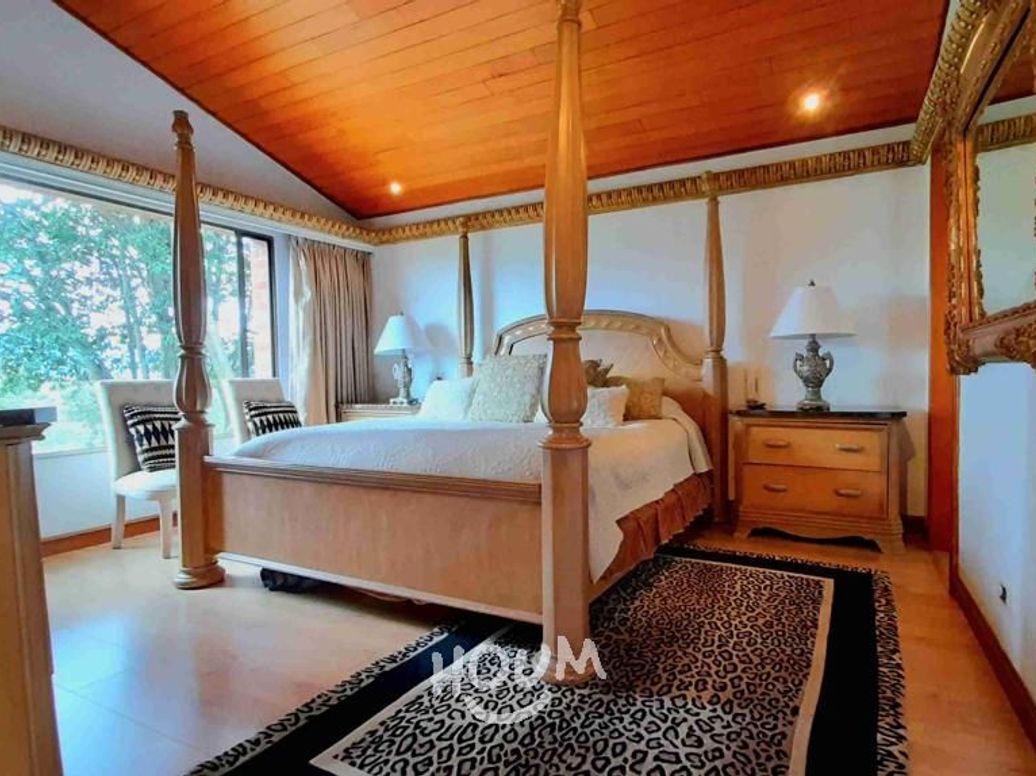Casa de 4 alcobas en venta en Suba Naranjos, Bogotá, 321 m² · foto 12 de 20