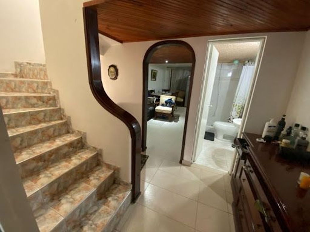 Casa de 3 alcobas en venta en Villas De Granada, Bogotá, 166 m² · foto 6 de 20