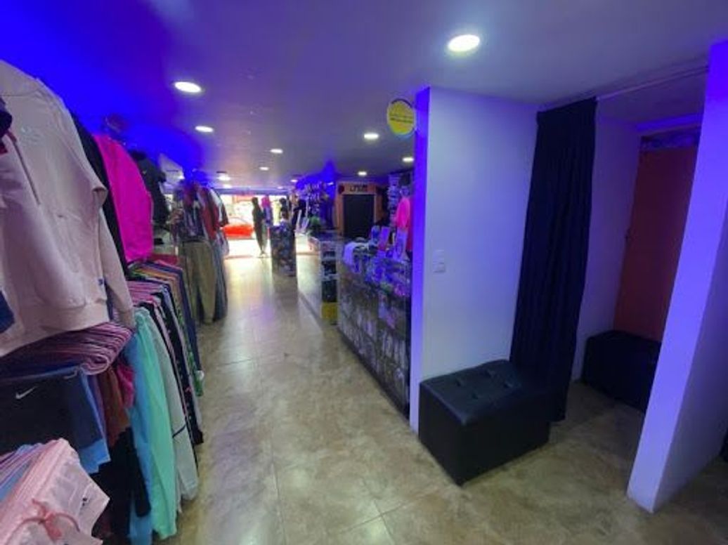 Casa de 3 alcobas en venta en Villas De Granada, Bogotá, 166 m² · foto 3 de 20
