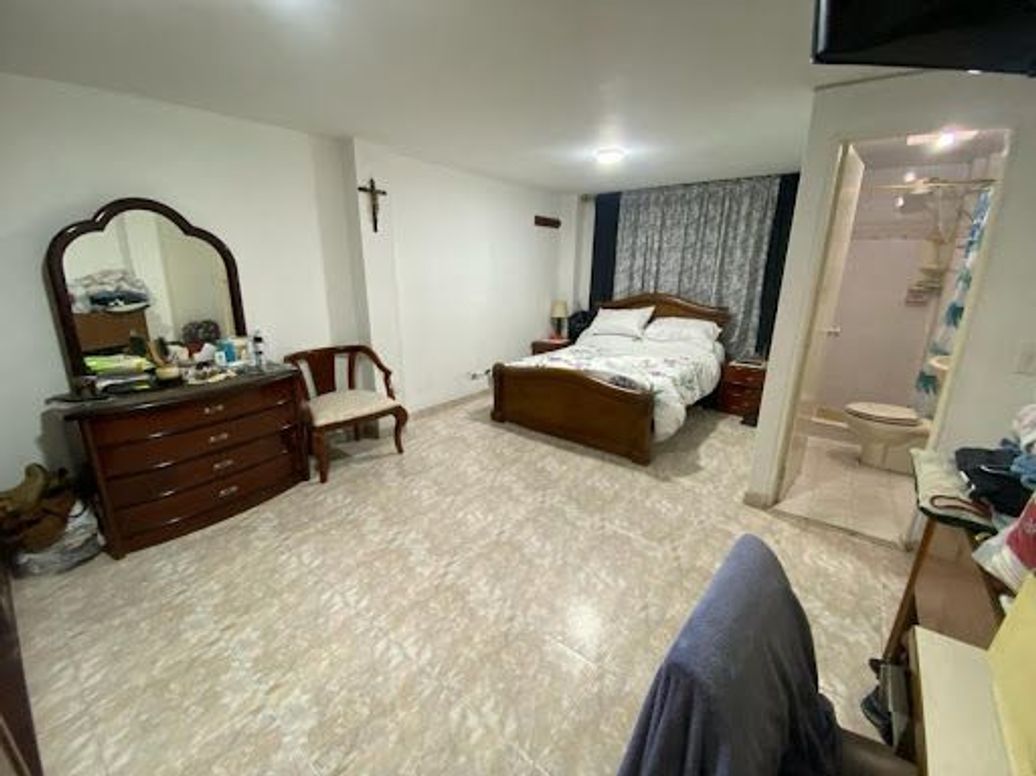Casa de 3 alcobas en venta en Villas De Granada, Bogotá, 166 m² · foto 10 de 20
