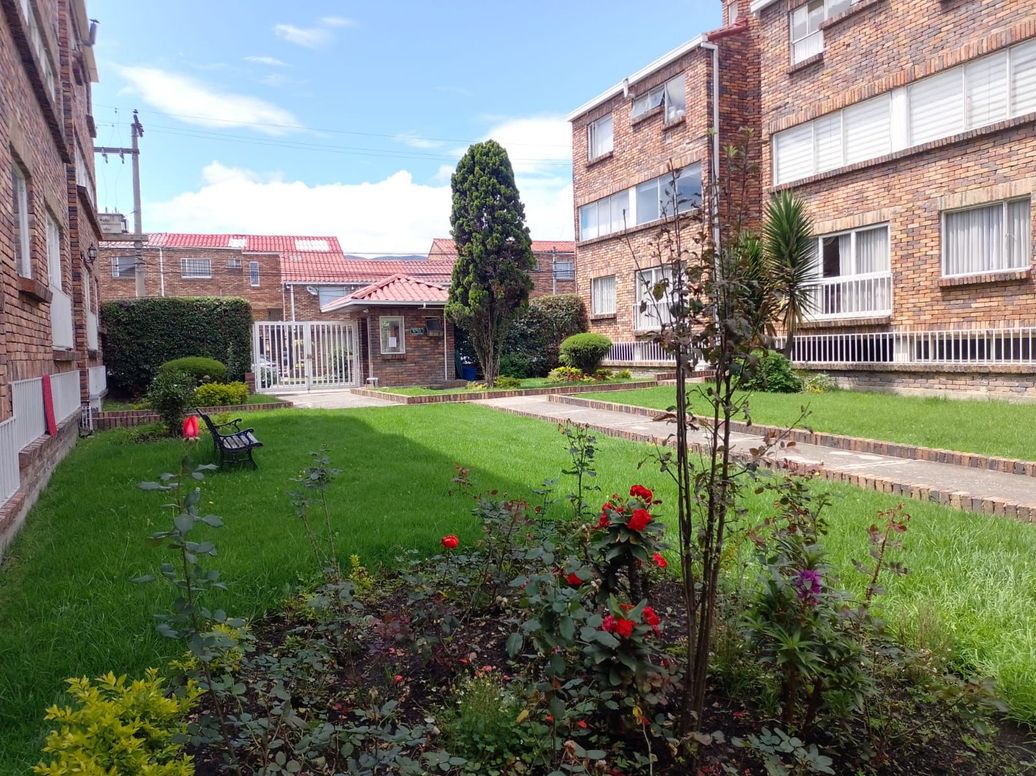 Apartamento de 3 alcobas en venta en Cjr Andes Reservado 4, Bogotá, 144 m² · foto 12 de 12