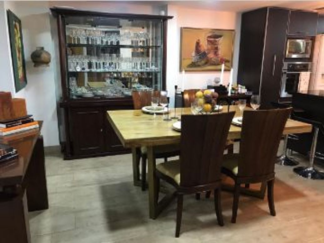 Casa de 4 alcobas en venta en La Floresta Norte, Bogotá, 270 m² · foto 7 de 12