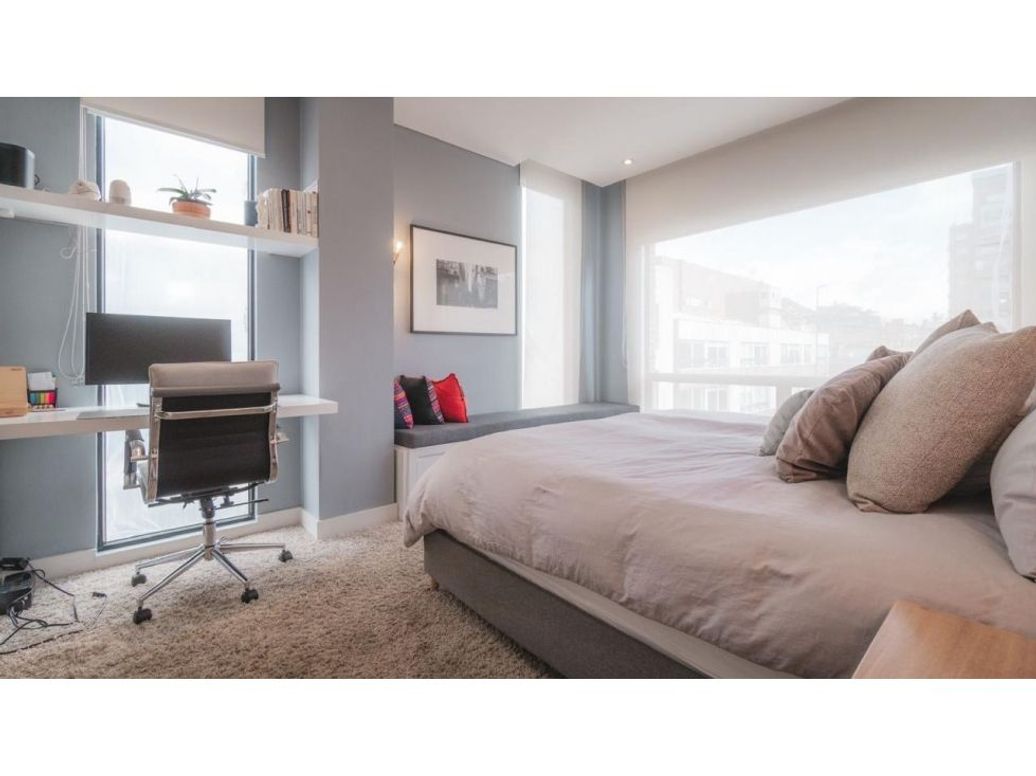Apartaestudio en venta en Chicó Reservado, Bogotá, 88 m² · foto 9 de 13