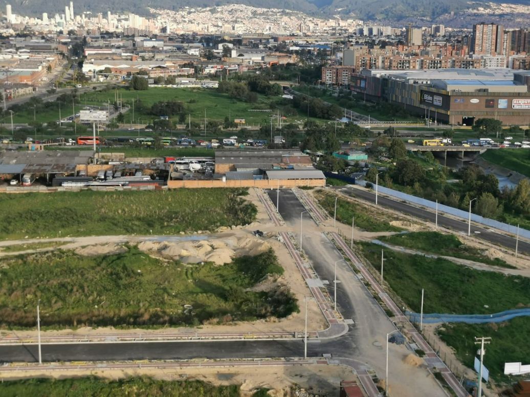Apartamento de 3 alcobas en arriendo en Cjr Zentralzajari, Bogotá, 67 m² · foto 17 de 17