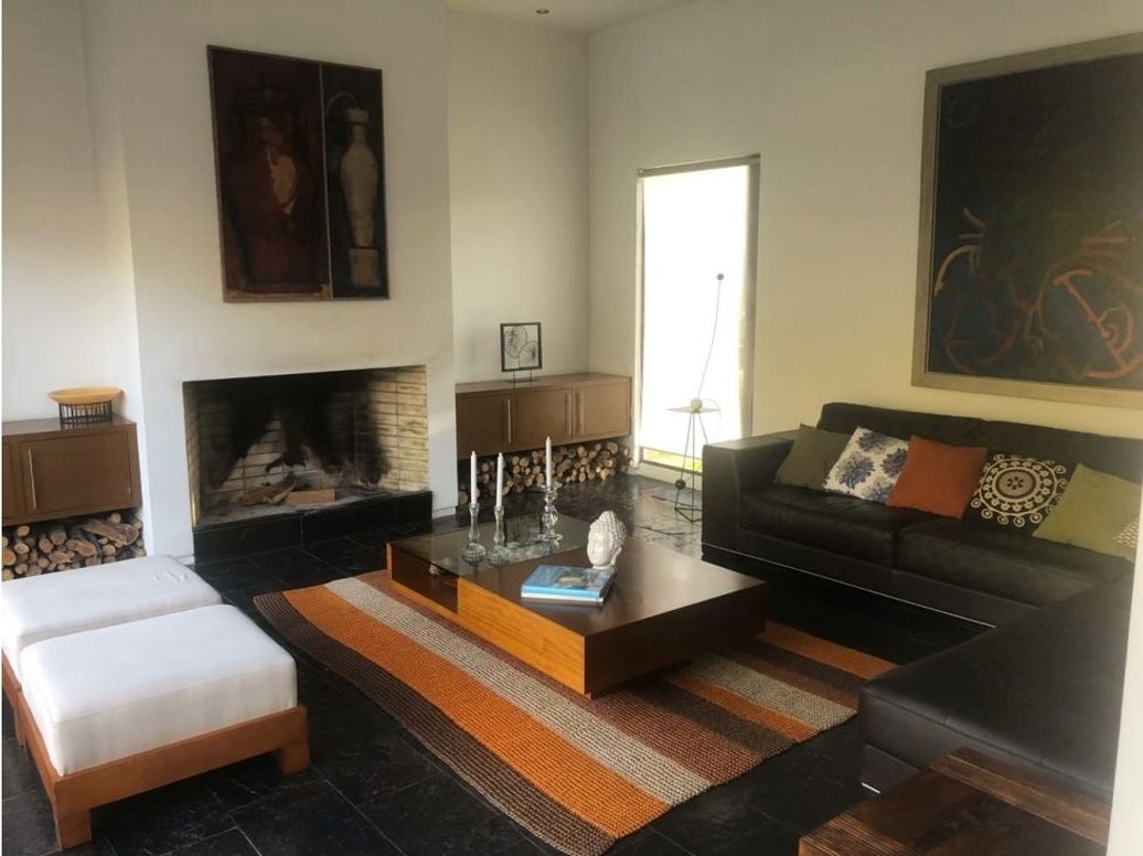 Casa de 3 alcobas en venta en San Simón, Bogotá, 280 m² · foto 2 de 12