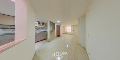 [ARR] ID HOUM: 132784

Entérate de todos los beneficios al arrendar con nosotros:
    • Asistencia e intermediación con el propietario
    • Firma tu contrato online
    • Arrienda sin burocracia, sin papeleos ni notarías

Casa en arriendo, ubicada en el barrio Tintala, con una superficie construida de 60.00 m² y superficie total de 60.00  m². 

Sus principales características son:

    • No amoblado
    • 4 dormitorios
    • 2 baños
    • Admite mascotas
    • Año de construcción: 2010
    • Cuarto de lavado
            
Además, el inmueble cuenta con las siguientes amenidades:

    • Zona de juegos

Si arriendas con nosotros, te brindamos asesoría personalizada durante todo el proceso.

Requisitos para arrendar con nosotros:

    • Arrienda sin codeudor*, fácil, rápido y seguro
    • Demuestra un ingreso mensual neto de al menos 2.5 veces el valor del arriendo (los ingresos mensuales se pueden complementar por las personas que vivirán en este inmueble)
    • Completa tu información básica y mándanos tus extractos bancarios o documentos que demuestren tus ingresos
    • No debes tener reportes negativos en centrales de crédito
        

IMPORTANTE:

    • Te invitamos a agendar una visita a esta propiedad
    • Si tienes alguna duda por favor puedes solicitar más información desde los portales como también contactarte directamente con nosotros
    
Más que una inmobiliaria, somos Houm.
*Aplican T&C