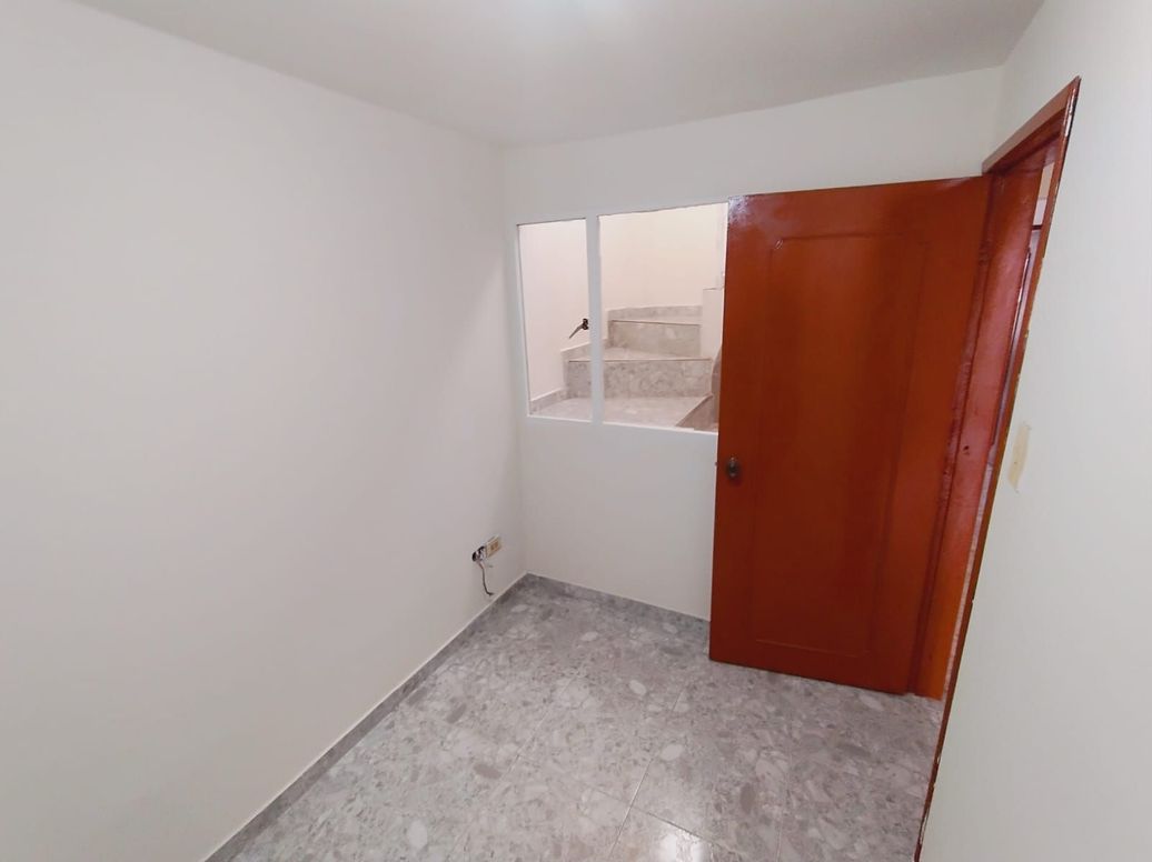 Casa de 5 alcobas en venta en Ciudad Bachué, Bogotá, 140 m² · foto 3 de 20