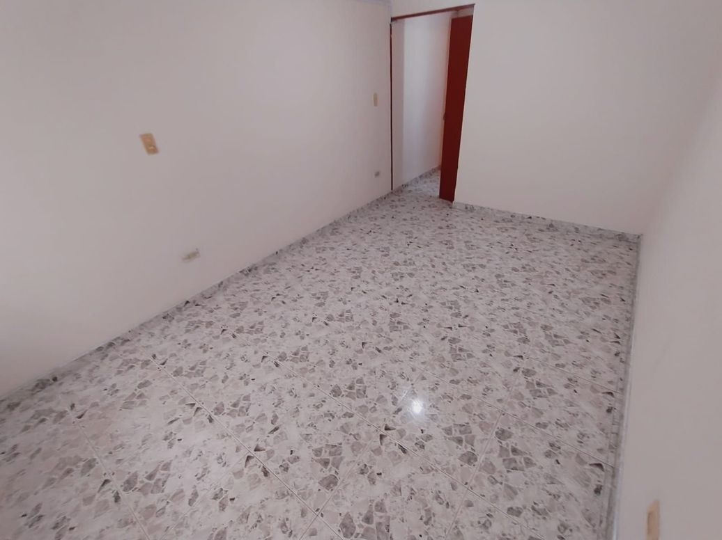 Casa de 5 alcobas en venta en Ciudad Bachué, Bogotá, 140 m² · foto 7 de 20