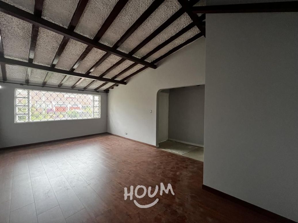 Apartamento de 3 alcobas en venta en Prado Veraniego Norte, Bogotá, 144 m² · foto 2 de 18