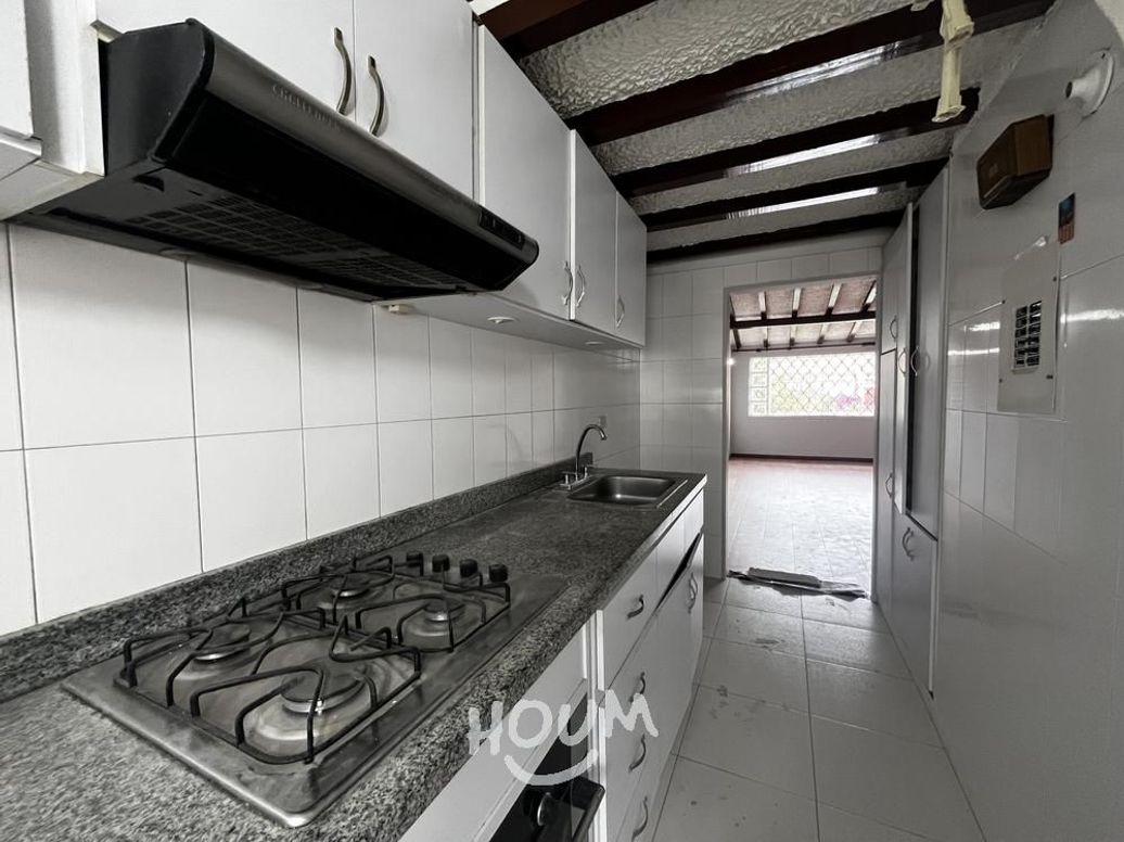 Apartamento de 3 alcobas en venta en Prado Veraniego Norte, Bogotá, 144 m² · foto 9 de 18