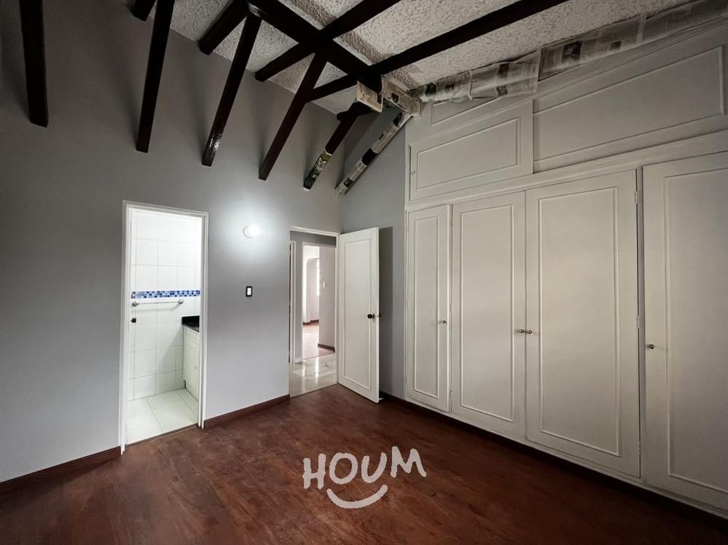 Apartamento de 3 alcobas en venta en Prado Veraniego Norte, Bogotá, 144 m² · foto 3 de 18
