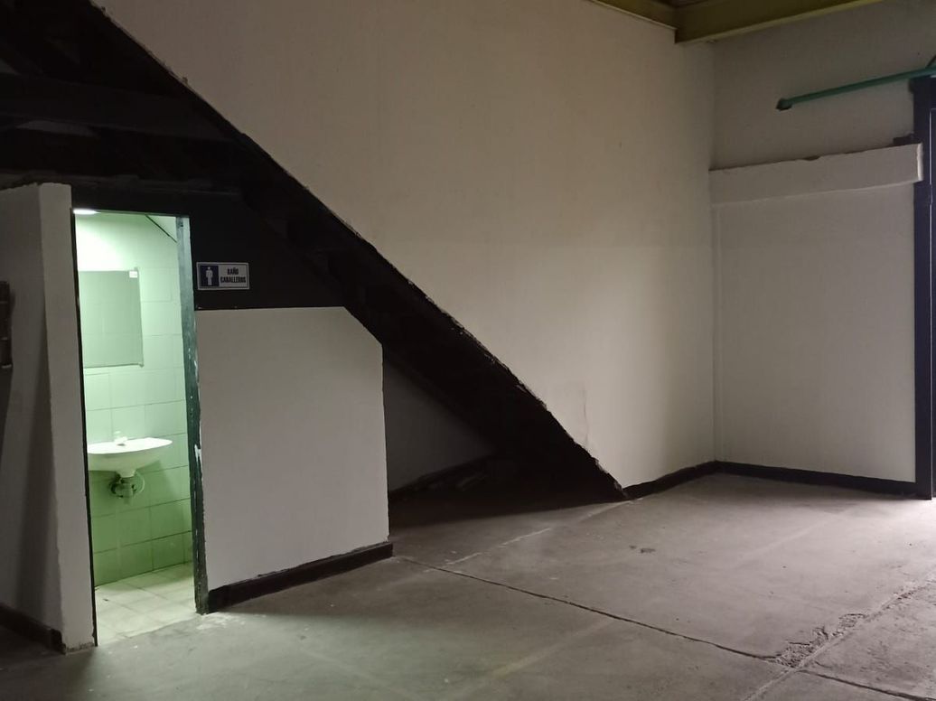 Casa de 6 alcobas en venta en El Laurel, Bogotá, 150 m² · foto 2 de 20