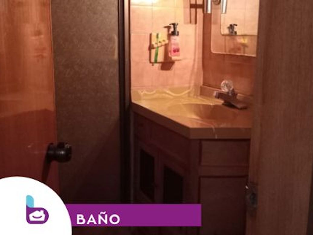 Casa de 5 alcobas en venta en Colombia, Bogotá, 306 m² · foto 12 de 13