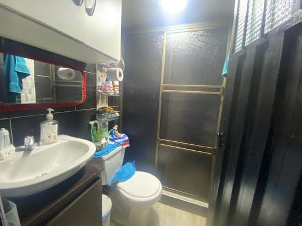 Apartamento de 10 alcobas en venta en Olarte, Bogotá, 280 m² · foto 11 de 17