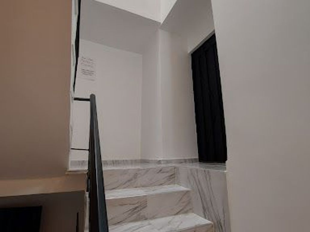 Casa de 9 alcobas en venta en Prado Veraniego Norte, Bogotá, 350 m² · foto 4 de 8