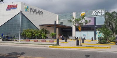 ¡Impulsa tu negocio en el lugar ideal! 
Arrienda local comercial de 60.19 m² en exclusivo centro comercial
 Ubicación estratégica sobre la vía principal de la Carretera Oriental del Atlántico, punto de conexión entre municipios, con alta visibilidad y flujo constante de personas.
 -Zona de parqueaderos
- Rodeado de servicios, comida, entretenimiento y bancos
- Fácil acceso a transporte público.
- ¡Haz crecer tu negocio en un entorno comercial dinámico y moderno!  321 8521992,