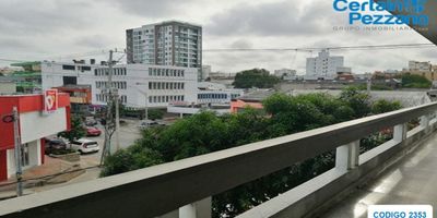 Oficina en arriendo de 46 M2. Con una distribución inteligente que maximiza el espacio, cuenta con 1 baño para mayor comodidad. Por tan solo $880,000, podrás disfrutar de un ambiente profesional y acogedor. Contáctanos para más información y agenda una visita. 321 8521992