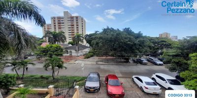 Vendemos esta exclusiva oficina , con 1 baño y 39M2 de espacio. Ubicada en una zona privilegiada, esta propiedad ofrece una excelente oportunidad para invertir en el sector inmobiliario. Esta oficina es ideal para emprendedores y profesionales en busca de un espacio funcional y bien ubicado. ¡No pierdas esta oportunidad única, contáctanos hoy mismo para más información!