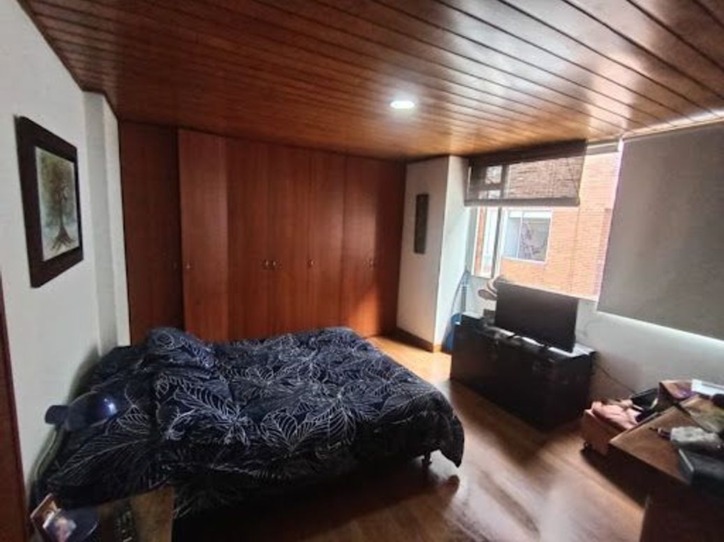 Apartamento de 3 alcobas en venta en San Patricio, Bogotá, 116 m² · foto 9 de 18