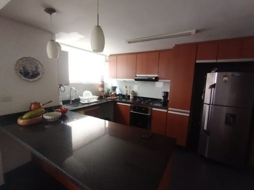 Apartamento de 3 alcobas en venta en San Patricio, Bogotá, 116 m² · foto 6 de 18
