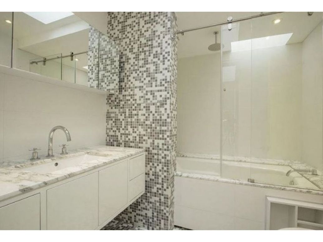 Casa de 5 alcobas en venta en Santa Ana Oriental, Bogotá, 655 m² · foto 16 de 19