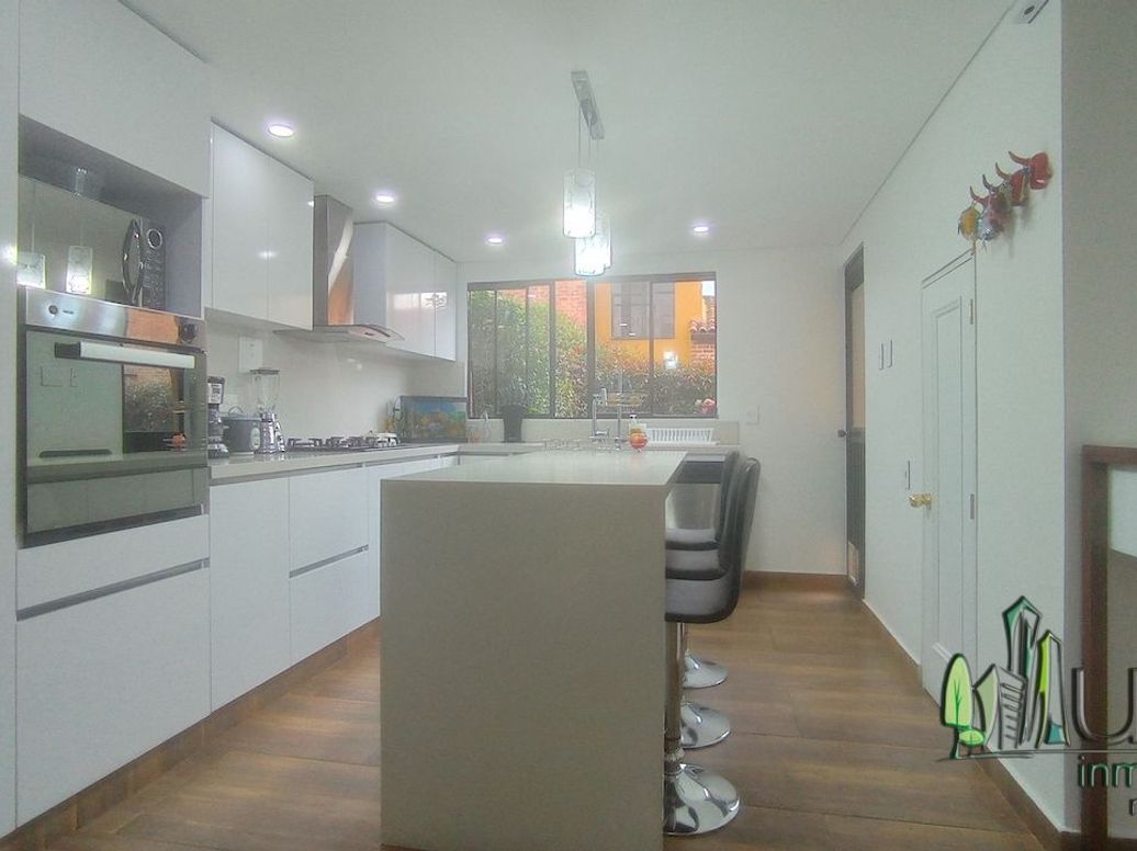 Casa de 3 alcobas en venta en Del Monte, Bogotá, 150 m² · foto 9 de 20