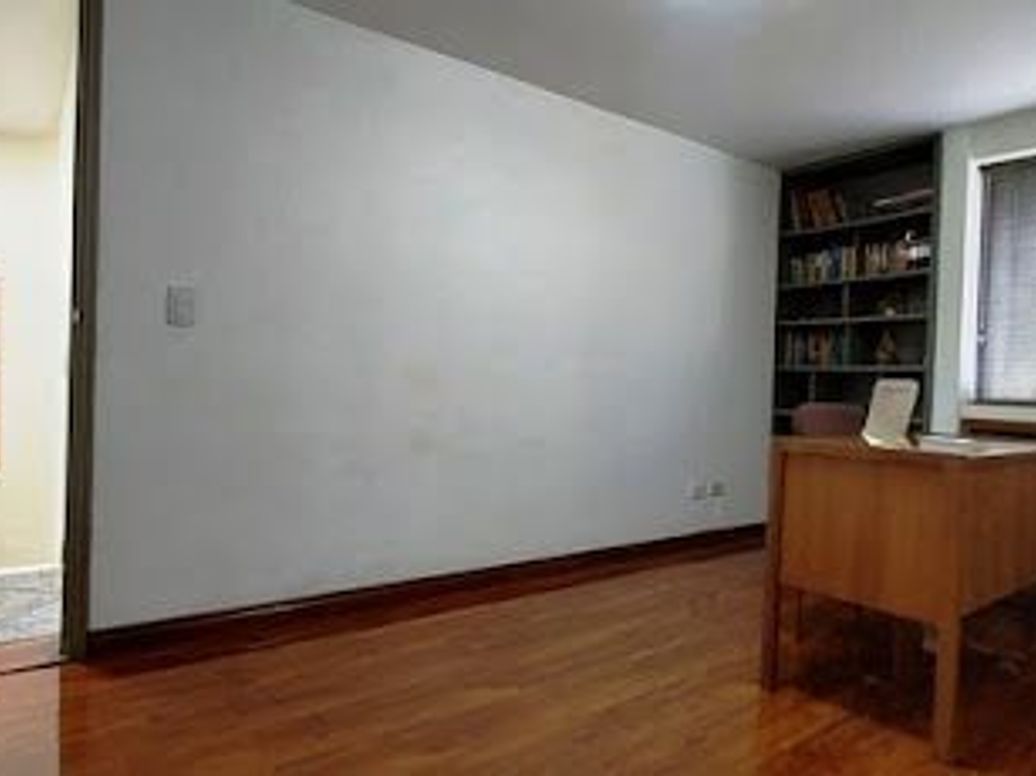 Casa de 4 alcobas en venta en Polo Club, Bogotá, 365 m² · foto 7 de 20