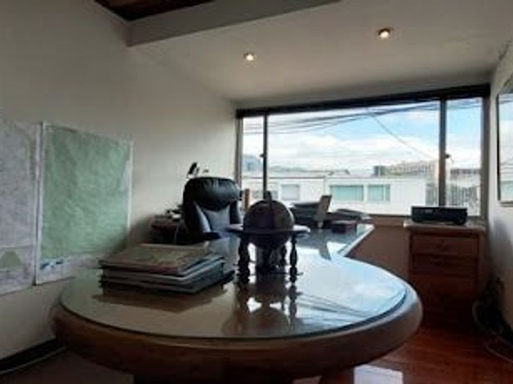 Casa de 4 alcobas en venta en Polo Club, Bogotá, 365 m² · foto 9 de 20