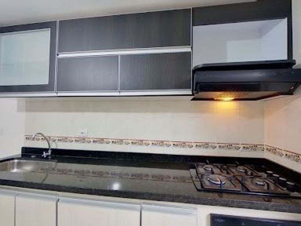 Apartamento de 2 alcobas en venta en Nueva Granada, Bogotá, 69 m² · foto 2 de 18
