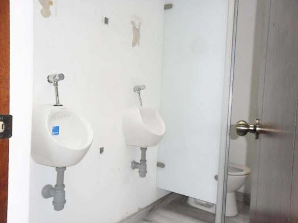 Casa de 5 alcobas en venta en Polo Club, Bogotá, 228 m² · foto 17 de 20