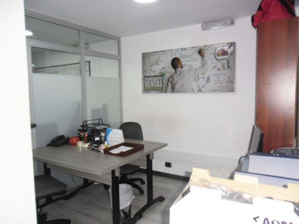 Casa de 5 alcobas en venta en Polo Club, Bogotá, 228 m² · foto 6 de 20