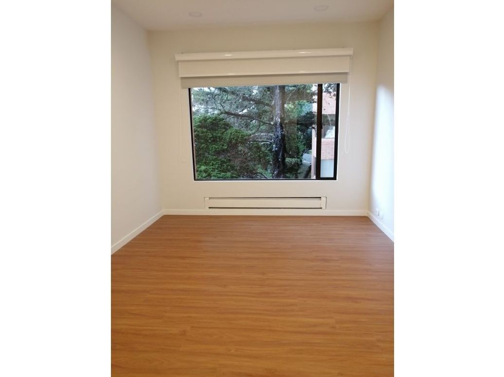 Apartamento de 6 alcobas en venta en Ub. Bosques De Medina, Bogotá, 345 m² · foto 5 de 9