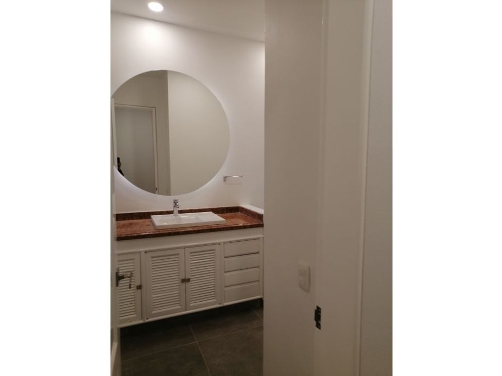 Apartamento de 6 alcobas en venta en Ub. Bosques De Medina, Bogotá, 345 m² · foto 9 de 9