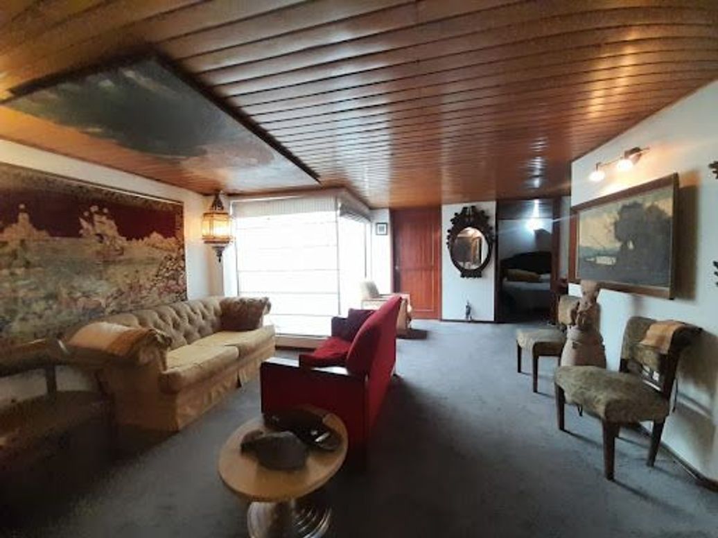 Apartamento de 2 alcobas en venta en San Luis, Bogotá, 81 m² · foto 2 de 16