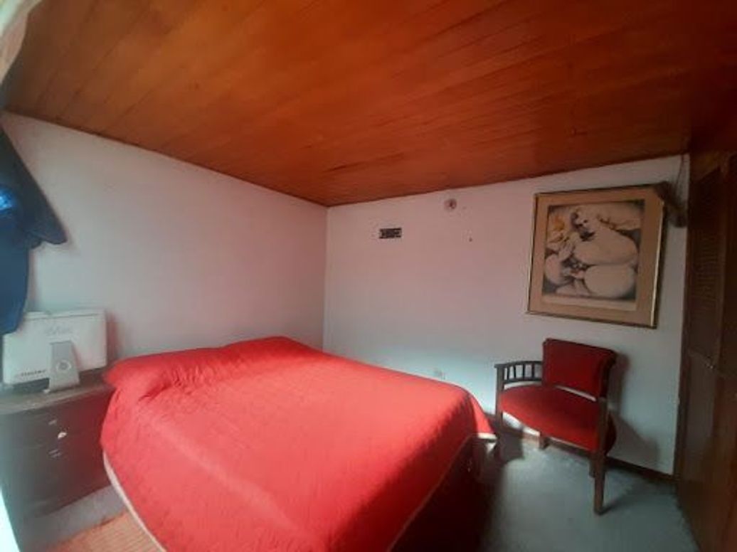 Apartamento de 2 alcobas en venta en San Luis, Bogotá, 81 m² · foto 12 de 16