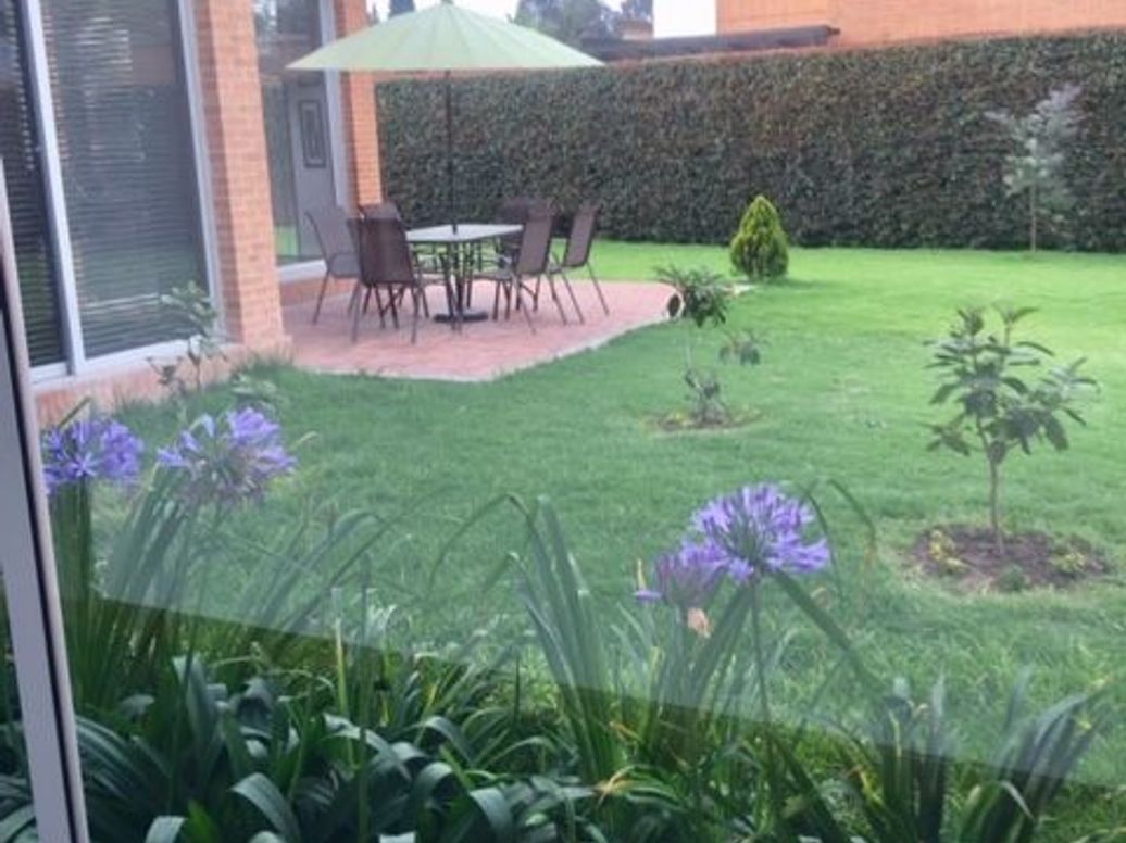 Casa de 4 alcobas en venta en La Cabrera, Bogotá, 350 m² · foto 7 de 17