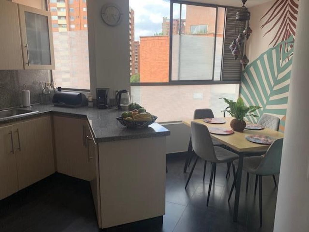 Apartamento de 3 alcobas en venta en Los Alpes, Bogotá, 224 m² · foto 8 de 20