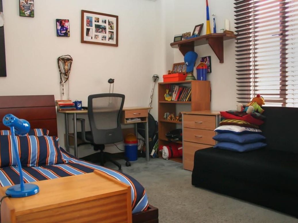 Casa de 5 alcobas en venta en Siete De Agosto, Bogotá, 325 m² · foto 13 de 19
