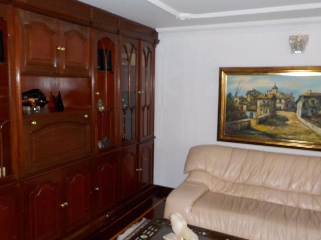 Casa de 3 alcobas en venta en Cerros De Santa Barbara, Bogotá, 442 m² · foto 17 de 20