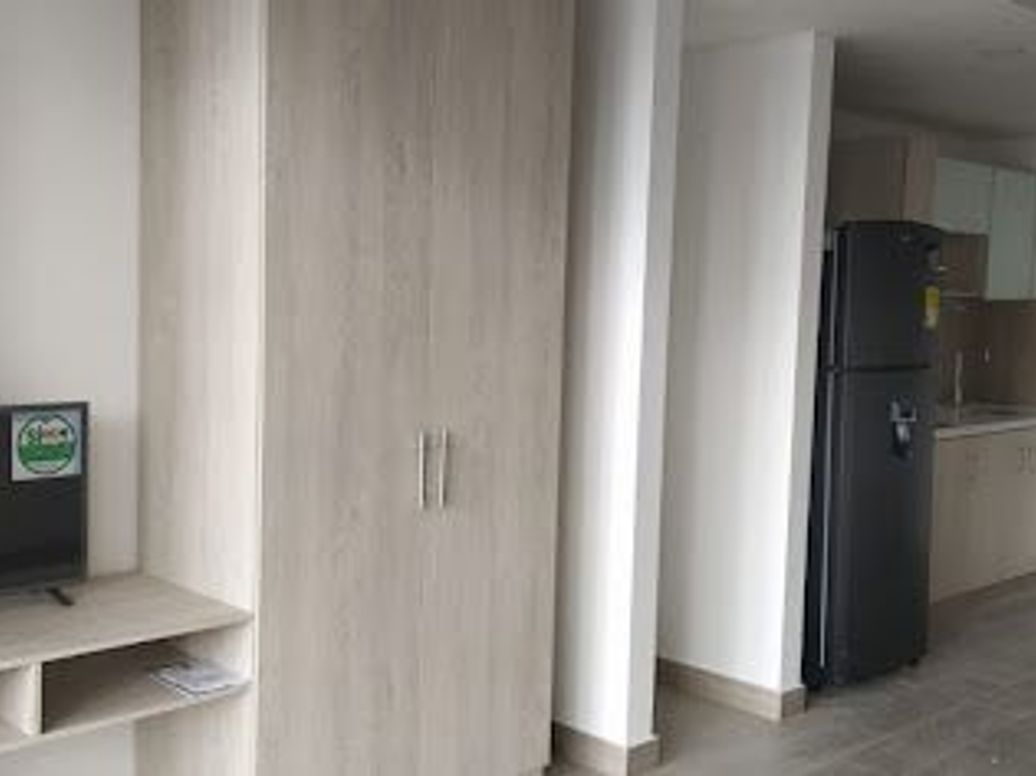 Apartaestudio en venta en Urbanización San Martín, Bogotá, 40 m² · foto 2 de 9