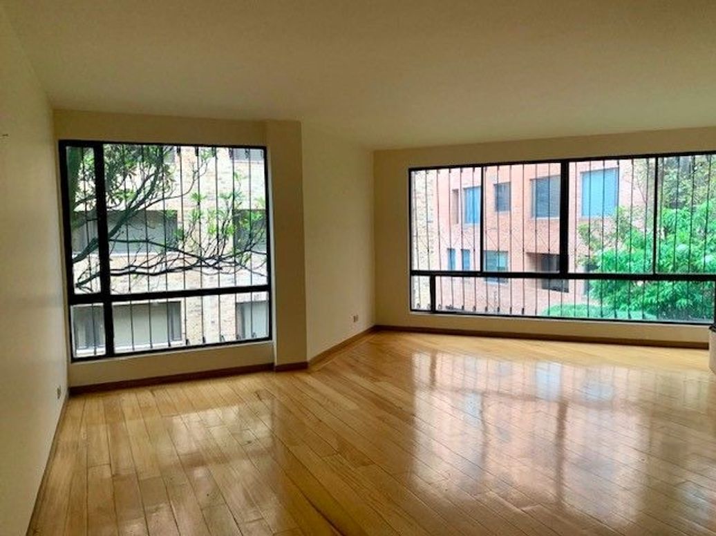 Apartamento de 3 alcobas en arriendo en Los Rosales, Bogotá, 200 m² · foto 7 de 16