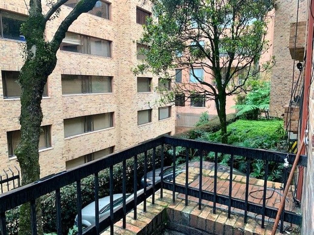 Apartamento de 3 alcobas en arriendo en Los Rosales, Bogotá, 200 m² · foto 13 de 16