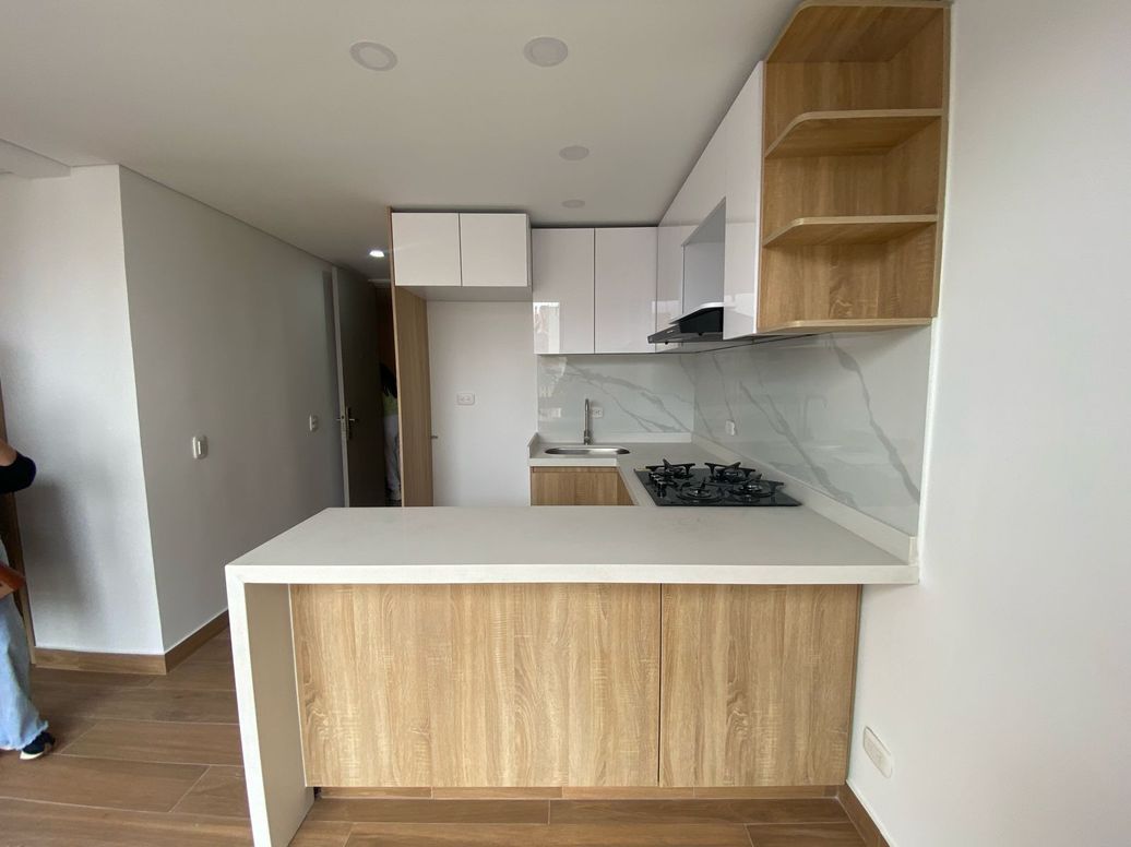 Apartaestudio en arriendo en El Plan, Bogotá, 35 m² · foto 9 de 16